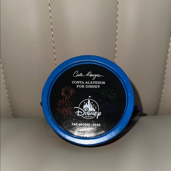 Costa Alavezos for Disney Castle Ornament - Picture 3 of 3